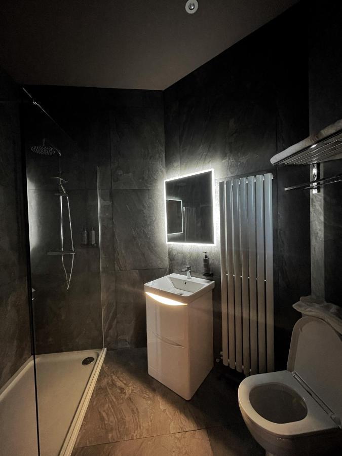 Lough Rooms At The Artisan ストラングフォード エクステリア 写真